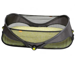 Fold N' Go Baby Bassinet / Travel Cot / Travel Bed